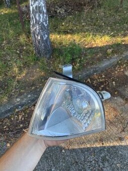 Levý blinkr Octavia 1