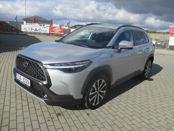 TOYOTA COROLLA CROSS AC STYLE TECH 2,0 HEV 4x4 DPH