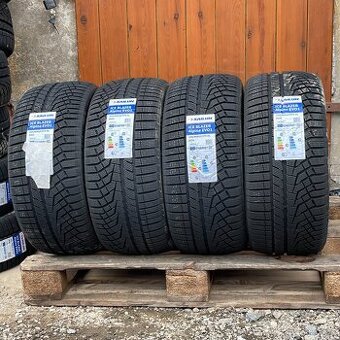 Nove Zimni pneu 245/40 R18 97V XL Sailun