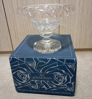 Nová křišťálová mísa