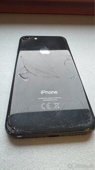 iPhone 8 – 64 GB – černý – funkční, ale poškozený