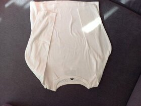 Dívčí triko dl. rukáv (halenka) zn. Next vel. 122