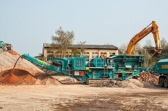 OBSLUHA MOBILNÍ DRTIČKY