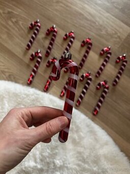 Vánoční ozdoby baňky na stromeček hůlky