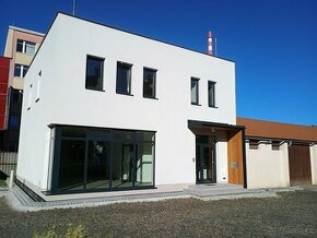 Pronájem komerčních prostor - Vsetín, ul.4.května