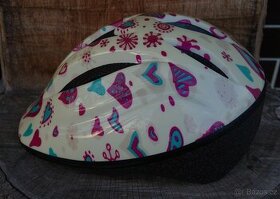 Dívčí cyklistická helma