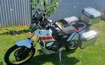 Tenere 700 Rallye najeto 300km