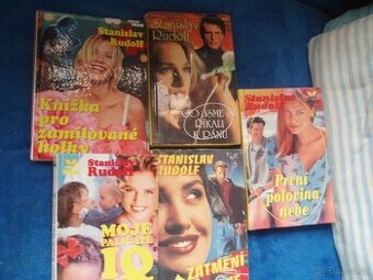 knihy pro ženy a dívky