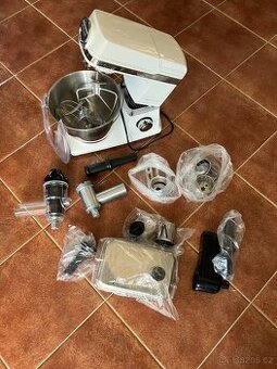 Robot Philco PHSM 9000 na díly i zvlášť