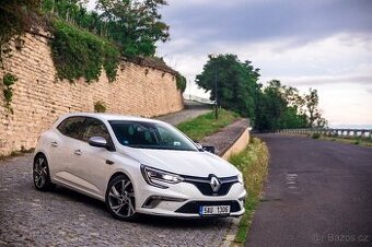Renault Megane IV GT, 151 kw, automat - EDC 7, 4control