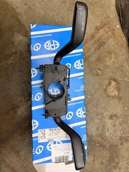 Lucasy / páčky VW Transporter T5 - bez tempomatu a bez PC