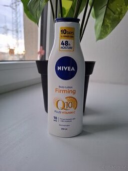 Nivea Q10 Zpevňující tělové mléko