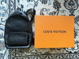 Louis Vuitton batoh M46107
