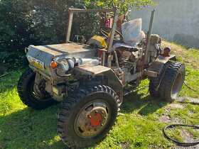 Traktor 4x4, podvozek pv3s, motor zetor