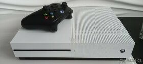 Xbox one S 1TB - nefunkční