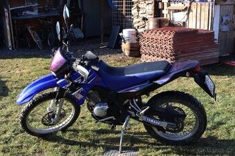 Yamaha XT125R