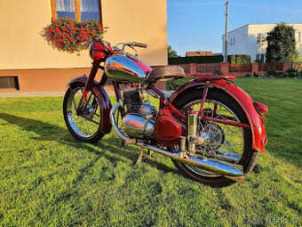 Jawa pérák 250 r.v. 1952 - PO RENOVACI