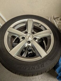 205/55 R16 vč. Alu disků na Renault Megane 3 - 1