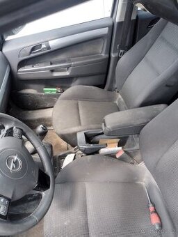 Opel zafira 1.7ecco d