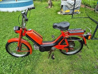 Babetta 210, dvourychlostní, červená původní barva č.14