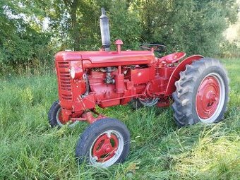 Mccormick Farmall FU 235