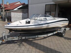 Motorový člun Tahoe