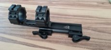 Předsazená rychloupínací PICATINNY montáž 30 mm UTG