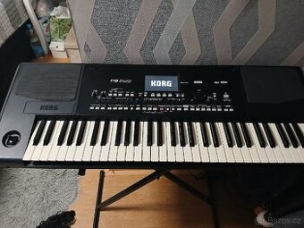 Klávesy korg pa 300