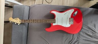 El. Kytara Stratocaster + Kombo 10W