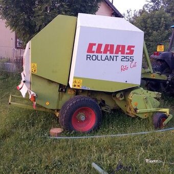 Lis na balíky claas a přebytek lešenarskych trubek