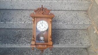 Krásné mechanické hodiny Hermle 63 cm