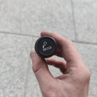 Originál autozapalovač Nissan Almera