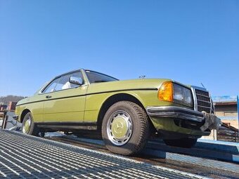 Mercedes-Benz W123 Coupe 280CE
