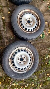 Sada zimních pneumatik Dunlop 195/65 R 15