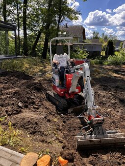 DEMOLICE A STAVEBNÍ PRÁCE