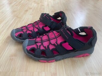 Dívčí sandály zn. Alpine Pro - vel. 35