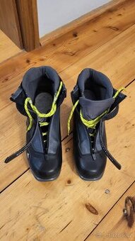 Boty na běžky NNN, vel. 42