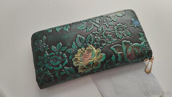 DÁMSKÁ PENĚŽENKA NOVÁ