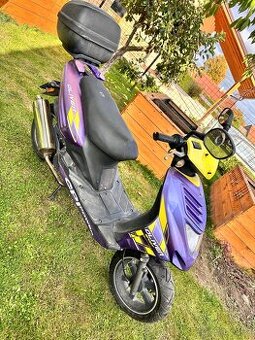 Skutr 50ccm CPI OLIVER SPORT
