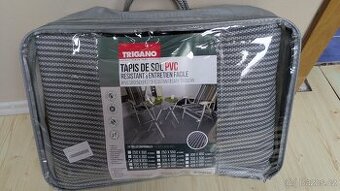 Plachta před karavan