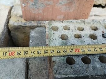 Cihly CDM  za korunu kus