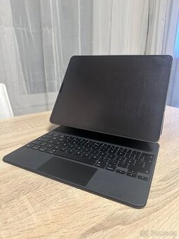 Apple iPad Pro 12.9 / M1 / 256Gb / Cellular / Space Gray