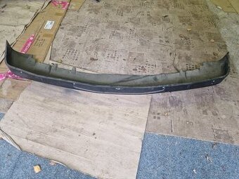 BMW e30 přední podnárazník chrom