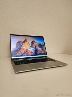 HP EliteBook 860 G10| i5-1345U| 16 GB RAM | 256→1 TB