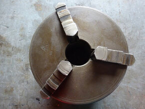 Tříčelisťové sklíčidlo