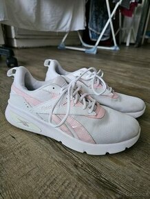 Dámské Reebok vel.40, 26 cm