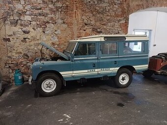 Prodám Land Rover Defender