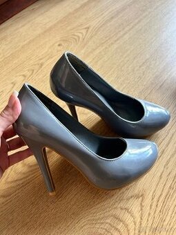 Lodičky na podpatku