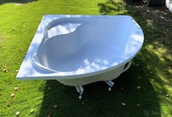 Akrylátová vána RAVAK 150 x150