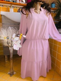 saty# spolecenske# nasvatbujakohost# staroruzove